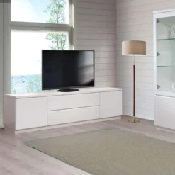 Leo-Matti Ojala Tv-Tasot<Line-tv-taso L16