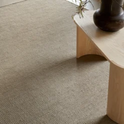 Roots Living Muut Matot|Villamatot<Plain Wool -villamatto