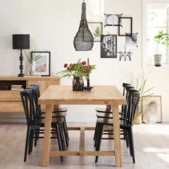 Rowico Home Ruokapöydät<Rowico Brooklyn-ruokapöytä, puujalat