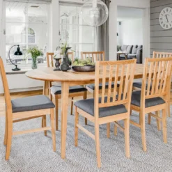 Rowico Home Ruokapöydän Tuolit<Rowico Filippa-tuoli