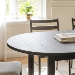 Rowico Home Ruokapöydät|Jatkettavat Pöydät<Rowico Gifford-ruokapöytä, jatkettava