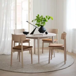 Rowico Home Ruokailuryhmät<Rowico Tyler-ruokailuryhmä