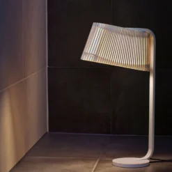 Secto Design Pöytävalaisimet<Owalo 7020 -pöytävalaisin