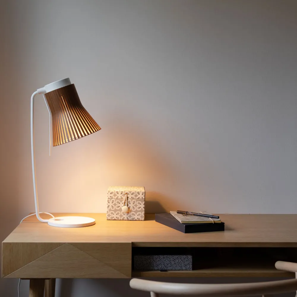 Secto Design Pöytävalaisimet<Petite 4620 -pöytävalaisin